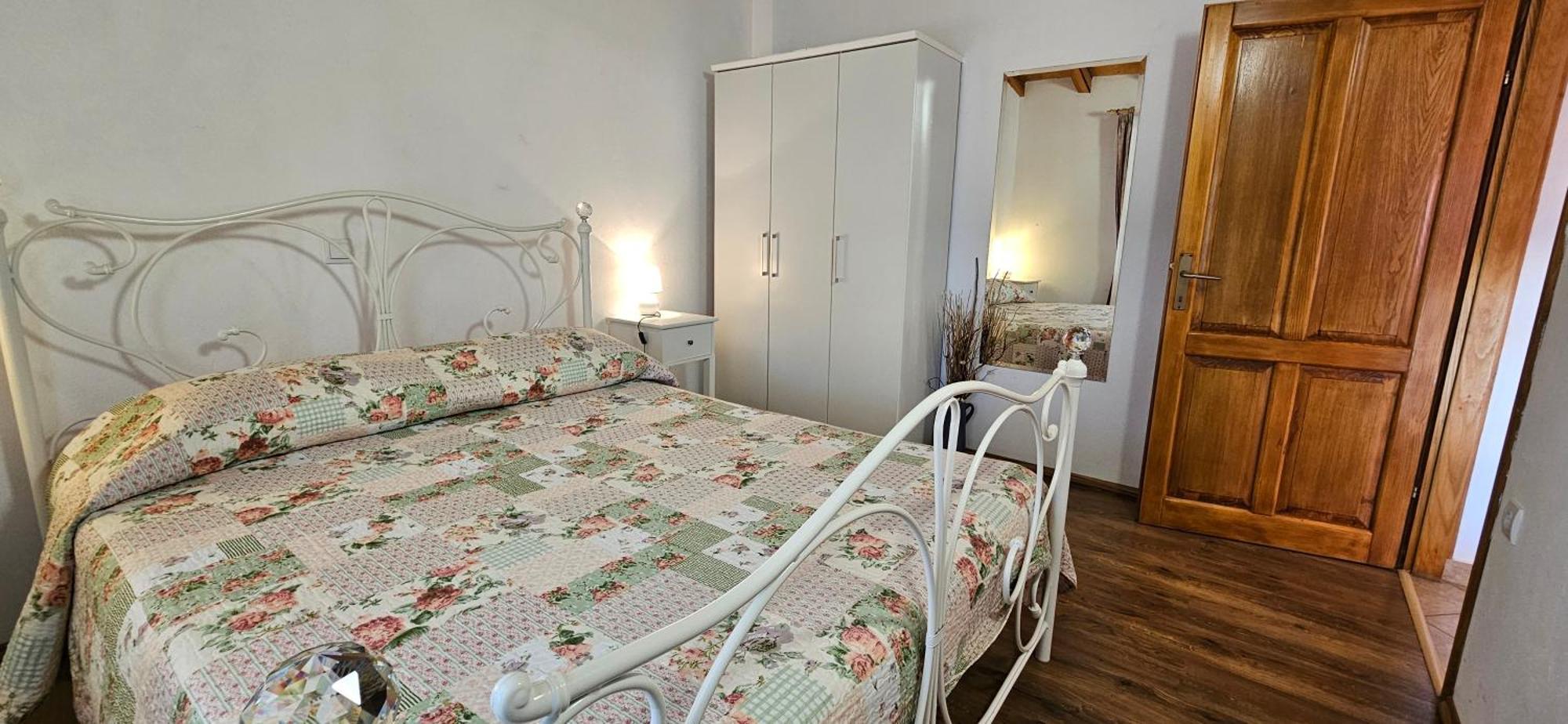 Apartments Vesna With Pool - New! Sveti Lovreč Pazenatički Szoba fotó