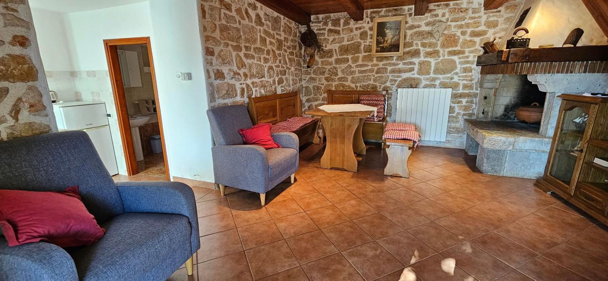 Apartments Vesna With Pool - New! Sveti Lovreč Pazenatički Szoba fotó